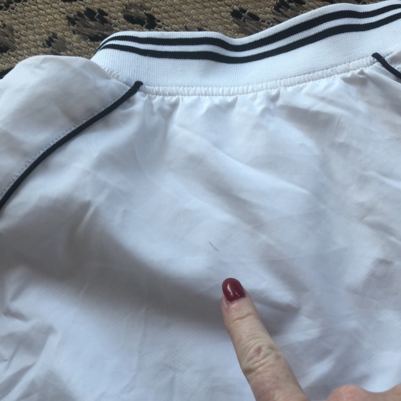 Windbreaker💨 - Picture 6 of 7